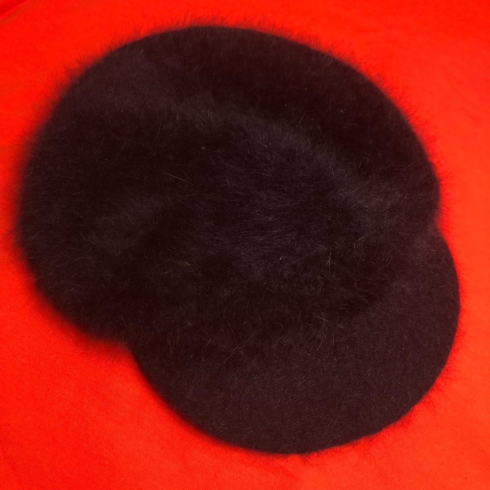 90s/00s FUZZY BLACK NEWSPAPER CAP